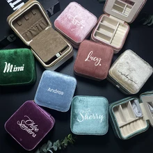 Personalise Velvet jewelry box Custom Logo Small Travel Portable Earring Organizer Cases Storage Jewellery Case Bride Gift
Personalise Velvet jewelry box Custom Logo Small Travel Portable Earring Organizer Cases Storage Jewellery Case Bride Gift