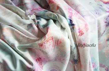 Rendering digital print silhouette flower fabric cheongsam waist skirt dress fabric 
Rendering digital print silhouette flower fabric cheongsam waist skirt dress fabric