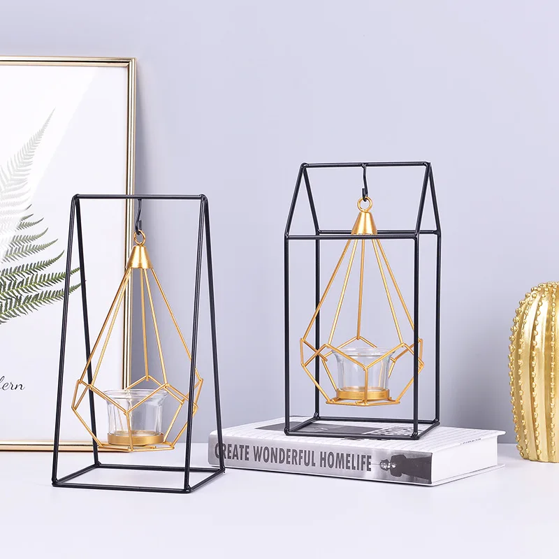Creative Northern Europe Style Candle Holder Multi-functional Home Decoration Gold Glass Bottle Candlelight Dinner Props
Creative Northern Europe Style Candle Holder Multi-functional Home Decoration Gold Glass Bottle Candlelight Dinner Props
