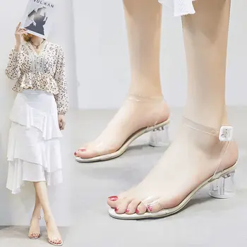 New Arrival Summer Clear Pvc Sandals Women Transparent Crystal Sandals Round Heel Shoes Woman Fashion Beach Sandal WHF
New Arrival Summer Clear Pvc Sandals Women Transparent Crystal Sandals Round Heel Shoes Woman Fashion Beach Sandal WHF