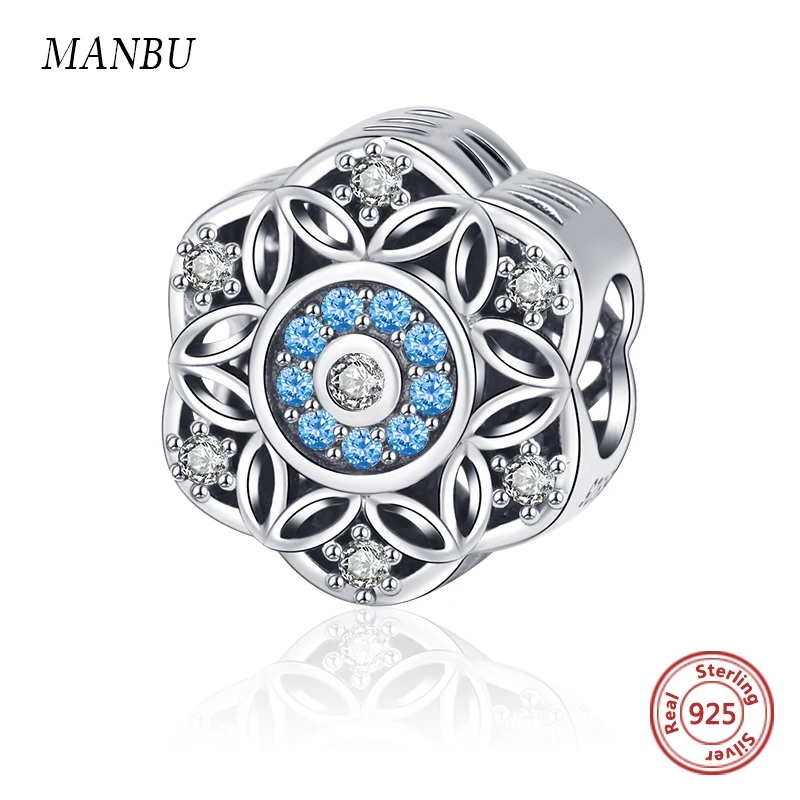 MANBU Authentic 925 Sterling Silver Iced Out Snowflake Dazzling CZ Beads Fit Pandora Charm Bracelet For Women Jewelry Wholedsle
MANBU Authentic 925 Sterling Silver Iced Out Snowflake Dazzling CZ Beads Fit Pandora Charm Bracelet For Women Jewelry Wholedsle