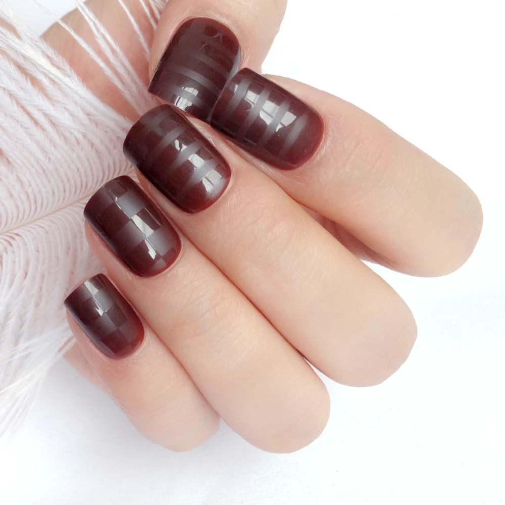 24Pcs Matte Fake Nail With Design Shiny Dark Brown Grid Artificial False Nails DIY Full Cover Finger Tips Manicure Tools
24Pcs Matte Fake Nail With Design Shiny Dark Brown Grid Artificial False Nails DIY Full Cover Finger Tips Manicure Tools