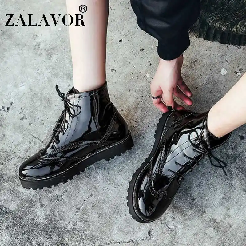 ZALAVOR 2020 Size 34-45 New Arrival Women Flats Ankle Boots Platform Lace Up Winter Shoes Woman Warm Fur Casual Motorcycle Boots
ZALAVOR 2020 Size 34-45 New Arrival Women Flats Ankle Boots Platform Lace Up Winter Shoes Woman Warm Fur Casual Motorcycle Boots