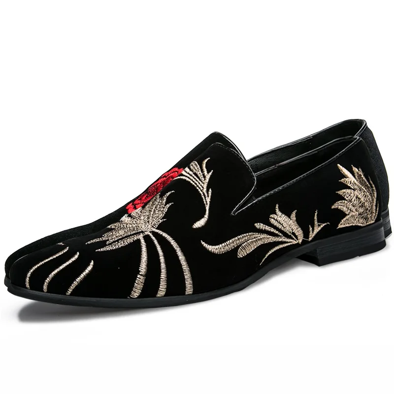 2017 Men shoes handmade luxurious Flower embroidery men velvet shoes Men dress shoes Banquet and Prom Men loafers zapatos hombre
2017 Men shoes handmade luxurious Flower embroidery men velvet shoes Men dress shoes Banquet and Prom Men loafers zapatos hombre