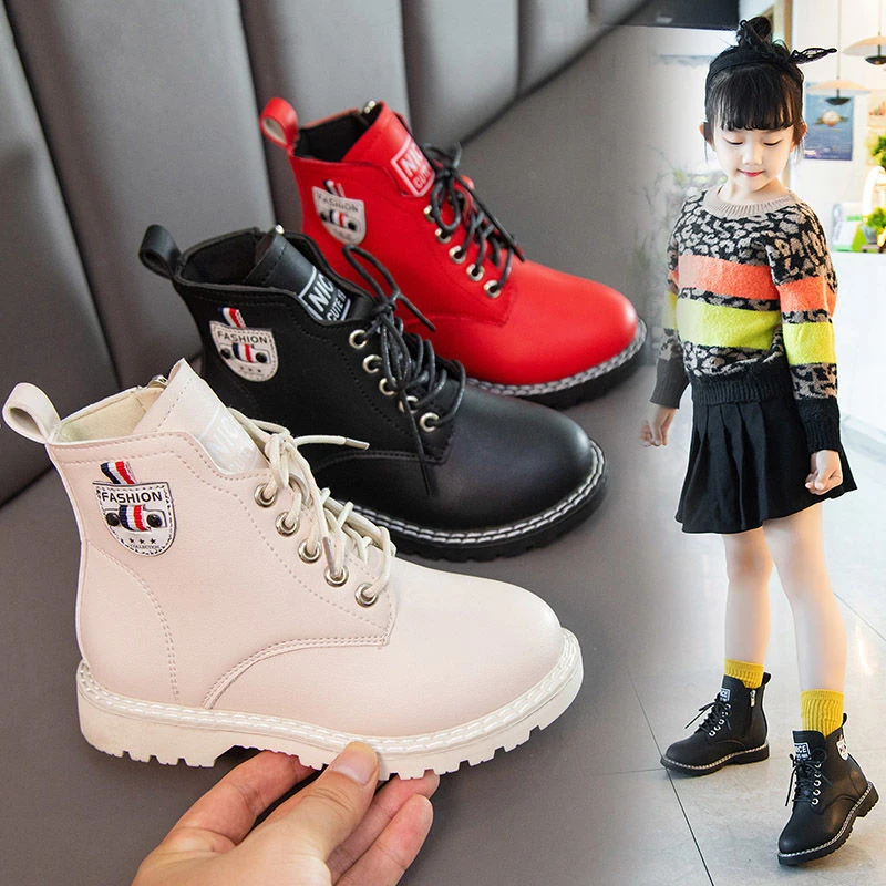 Children's Martin Boots Boys Girls PU Leather Non-slip Waterproof Snow Boots Kids Flat-bottomed Plus Velvet Winter Outdoor Boots
Children's Martin Boots Boys Girls PU Leather Non-slip Waterproof Snow Boots Kids Flat-bottomed Plus Velvet Winter Outdoor Boots