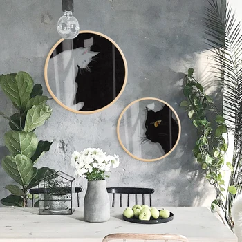 Nordic entrance dining room wall cat transparent painting Plexiglass black and white cat painting Decorative paintings framed 
Nordic entrance dining room wall cat transparent painting Plexiglass black and white cat painting Decorative paintings framed