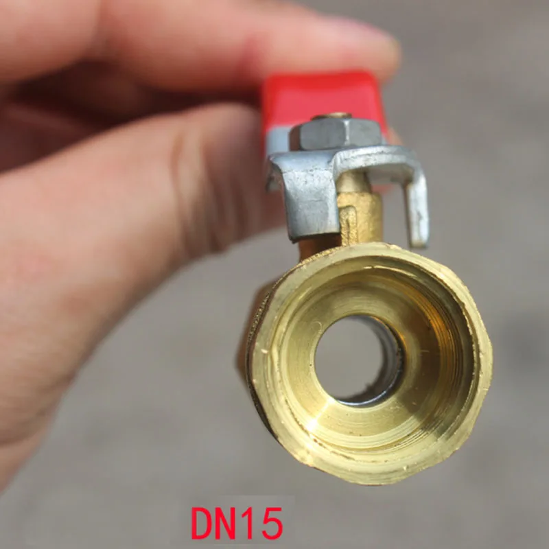 

DN15 4 Points Inner and Outer Silk Ball Valve Brass Double 300WG