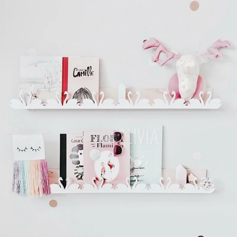 Cute Colorful Wood Storage Holders Hanging Ribbon Swan Wall Hanging Decoration Shelves Baby Room Sundries Display Stand Racks
Cute Colorful Wood Storage Holders Hanging Ribbon Swan Wall Hanging Decoration Shelves Baby Room Sundries Display Stand Racks