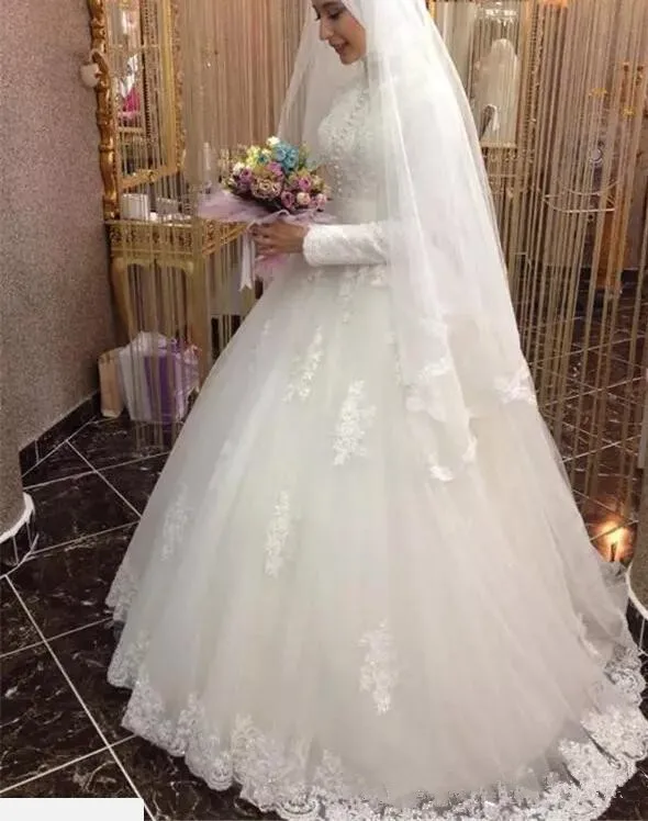 modest-muslim-wedding-dress-2019-turkish-gelinlik-lace-applique-floor-length-islamic-bridal-dresses-high-neck-long-sleeve-wedding-gowns_副本