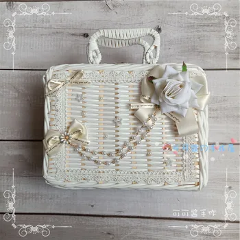 Sweet Lolita Tradescantia sillamontana Handbag White Coffee Rose Bow Woven Rattan Case Cosplay Women Bag Gorgeous Rattan box 
Sweet Lolita Tradescantia sillamontana Handbag White Coffee Rose Bow Woven Rattan Case Cosplay Women Bag Gorgeous Rattan box