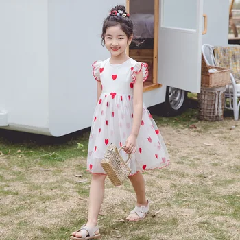 Girls Love Embroidery Fly Sleeve Cute Dress Kids 2020 Summer Princess Zipper Back Party Dresses Children Beautiful dress
Girls Love Embroidery Fly Sleeve Cute Dress Kids 2020 Summer Princess Zipper Back Party Dresses Children Beautiful dress