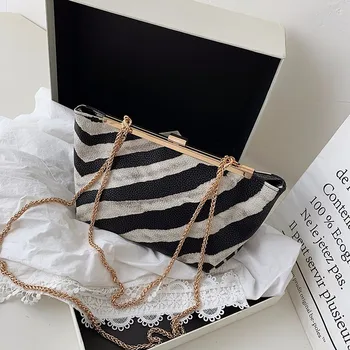 2020 fashion one-shoulder handbag small leather crossbody bag brand bag leopard zebra pattern design handbag 
2020 fashion one-shoulder handbag small leather crossbody bag brand bag leopard zebra pattern design handbag