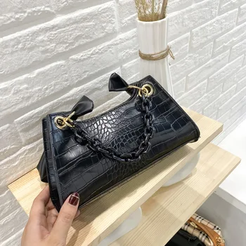 Female bag 2020 spring and summer new fashion all-match crocodile pattern baguette French niche shoulder bag underarm bag
Female bag 2020 spring and summer new fashion all-match crocodile pattern baguette French niche shoulder bag underarm bag