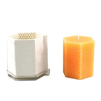 Candle Molds with Candle Wick Clip for DIY Christmas gift Candle Making Supplies 
Candle Molds with Candle Wick Clip for DIY Christmas gift Candle Making Supplies