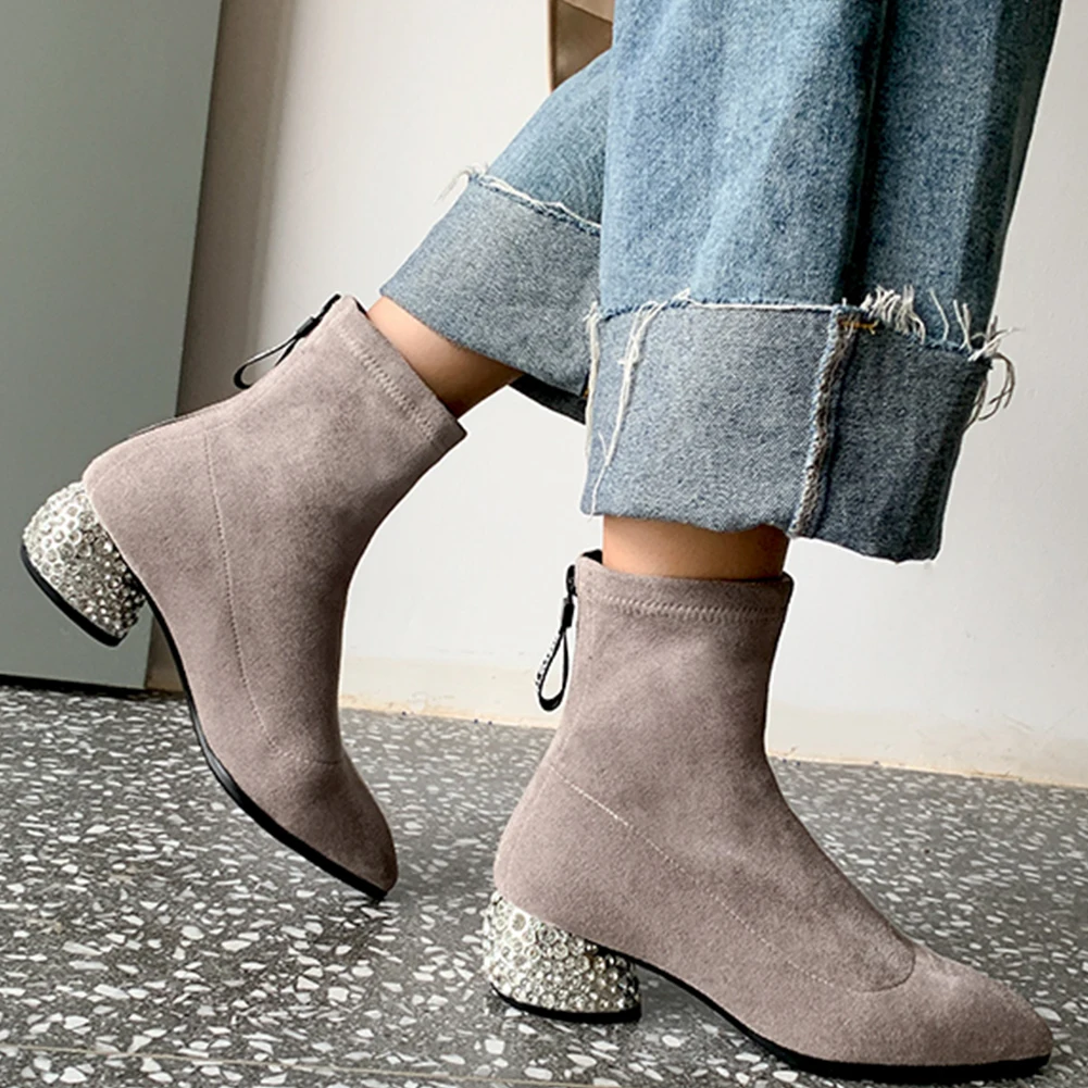 SARAIRIS Pointed Toe Ankle Boots Kid Suede Leather Shoes Women Fashion Strange Crystals Med Heels Ankle Boots Female Shoes Woman
SARAIRIS Pointed Toe Ankle Boots Kid Suede Leather Shoes Women Fashion Strange Crystals Med Heels Ankle Boots Female Shoes Woman