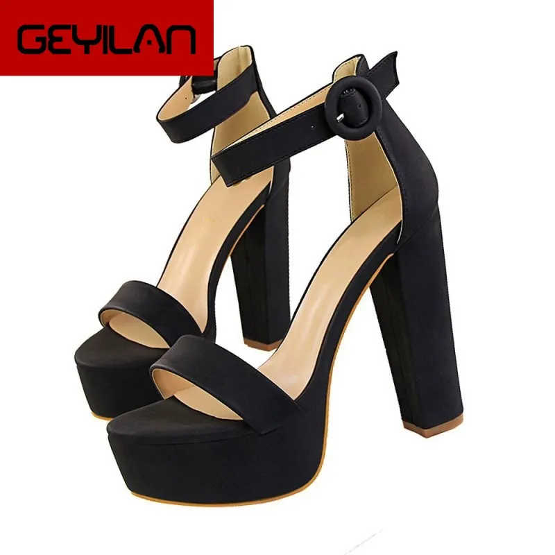 2020 Summer Sandals High Platform Heels Open Toe Ankle Buckle Party Club Shoes 13 CM Plus Size Female Leather Sandals
2020 Summer Sandals High Platform Heels Open Toe Ankle Buckle Party Club Shoes 13 CM Plus Size Female Leather Sandals