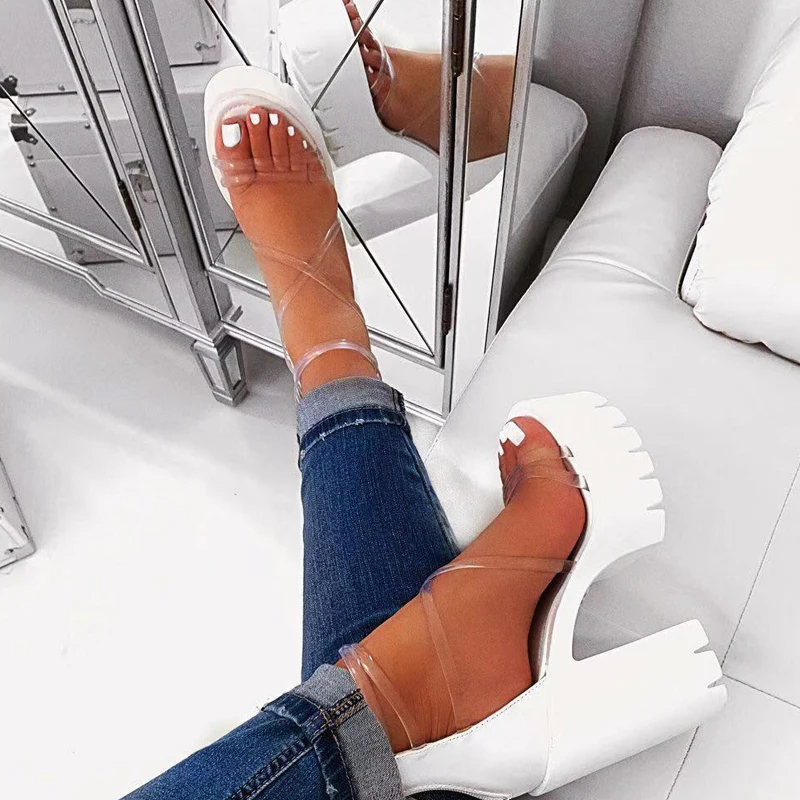 

Sandalias de tacón alto con tiras cruzadas de PVC para mujer Sandalias de plataforma de viaje al aire libre zapatillas antideslizantes con parte inferior de goma sandalias aumentadas