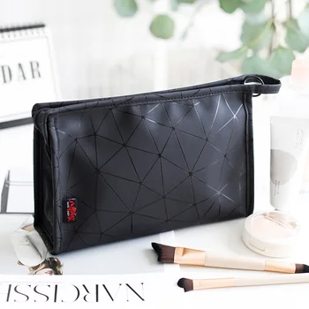 Nursing Travel Cosmetic Bag Medium Soft Material Pu Makeup Bag Lipstick Eye Shadow Cosmetics Storage Bag Clutch Japanese Style 
Nursing Travel Cosmetic Bag Medium Soft Material Pu Makeup Bag Lipstick Eye Shadow Cosmetics Storage Bag Clutch Japanese Style