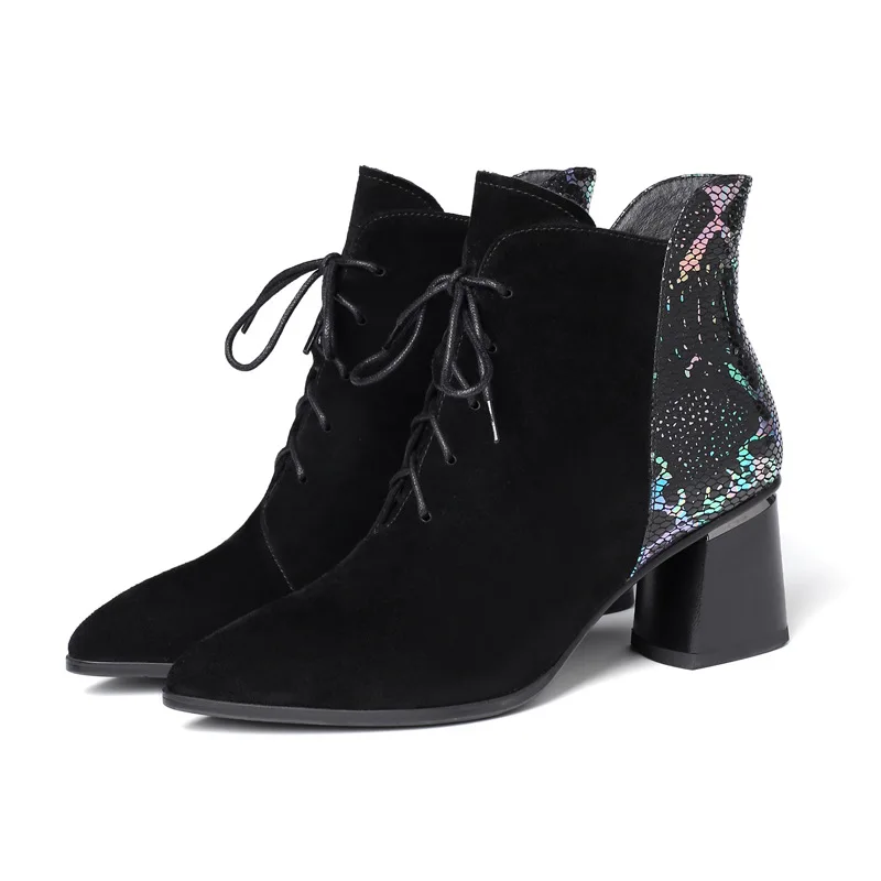leather female boots pointed thick high heel leather boots zipper color matching serpentine fashion short boots female 
leather female boots pointed thick high heel leather boots zipper color matching serpentine fashion short boots female
