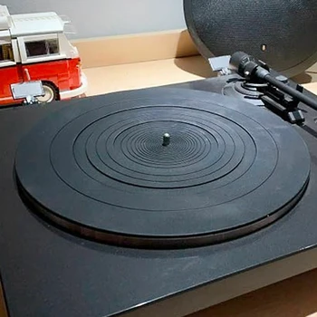 Disc Ultra Thin Turntable Revolving Silicone Record Pad Flat Anti Static Reduce Shock LP Player Phonograph Round Anti-vibration
Disc Ultra Thin Turntable Revolving Silicone Record Pad Flat Anti Static Reduce Shock LP Player Phonograph Round Anti-vibration