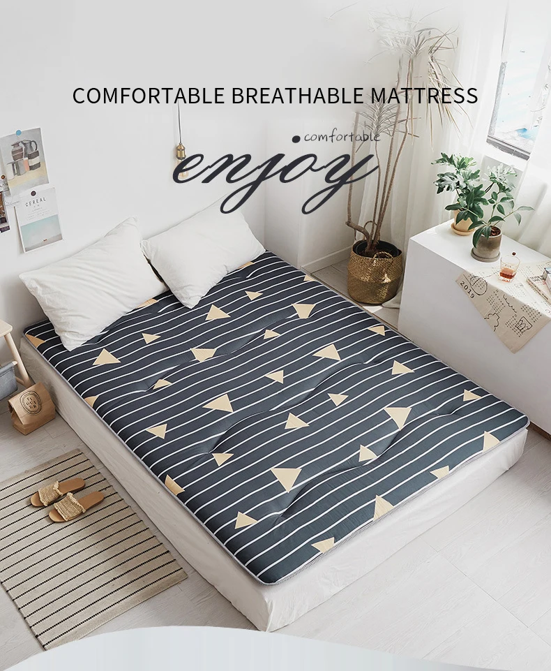 Mattress topper Student dormitory Mattress Pad folding single 1.2 futon 1.0m dormitory playing floor mat sleeping mat Coverd
Mattress topper Student dormitory Mattress Pad folding single 1.2 futon 1.0m dormitory playing floor mat sleeping mat Coverd