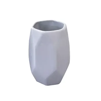 1Pc Ceramic Toothbrush Cup Creative Toothbrush Mug Fashion Wash Cup Water Storage Cup for Home Dorm Grey
1Pc Ceramic Toothbrush Cup Creative Toothbrush Mug Fashion Wash Cup Water Storage Cup for Home Dorm Grey