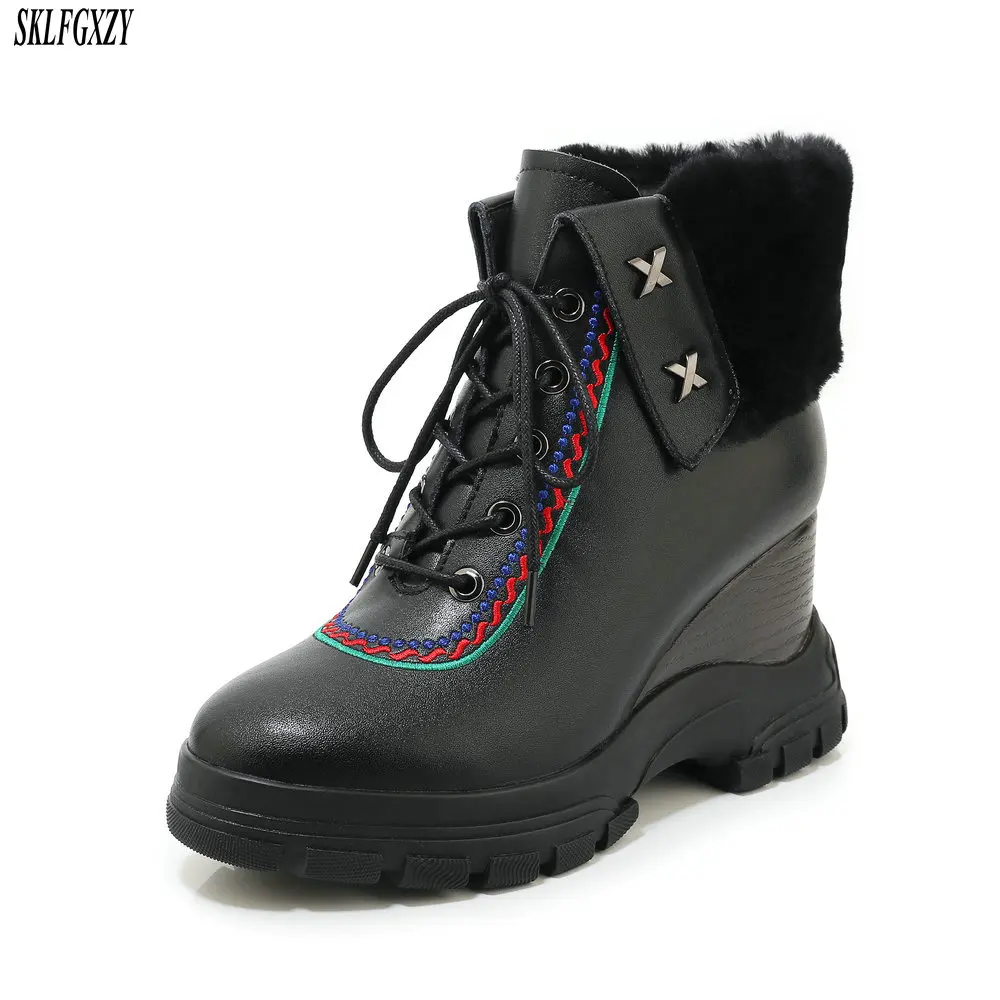 2019 height increasing women snow boots genuine leather sexy fur ladies boots winter warm platform shoes woman
2019 height increasing women snow boots genuine leather sexy fur ladies boots winter warm platform shoes woman
