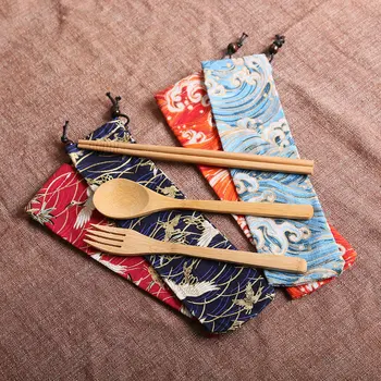 Creative portable tableware set bamboo chopsticks spoon fork with drawstring cloth bag wholesale fast shipping WB700
Creative portable tableware set bamboo chopsticks spoon fork with drawstring cloth bag wholesale fast shipping WB700