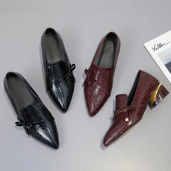 High Heels Shoes Women Pumps Patent leather Single Woman Dress Shoes Thick Heels Pointed Toe Leopard Female Pumps
High Heels Shoes Women Pumps Patent leather Single Woman Dress Shoes Thick Heels Pointed Toe Leopard Female Pumps