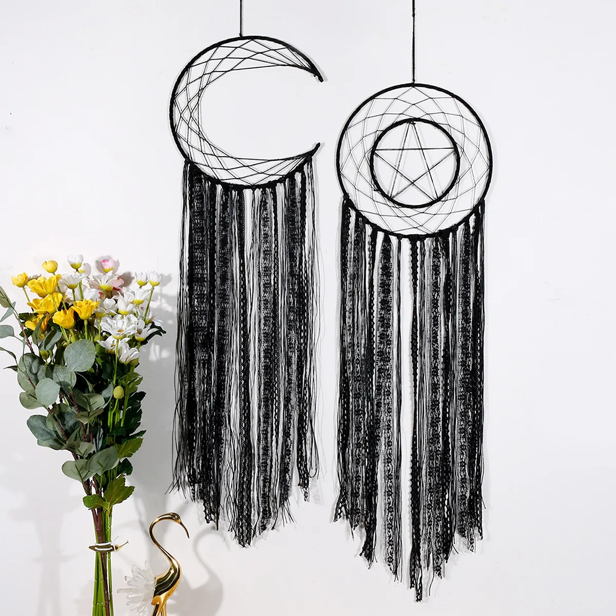 Creative Black Dream Catcher Nordic Macrame Wall Hanging Decor Aesthetic Room Decoration Wind Chimes Halloween Party Gift
Creative Black Dream Catcher Nordic Macrame Wall Hanging Decor Aesthetic Room Decoration Wind Chimes Halloween Party Gift