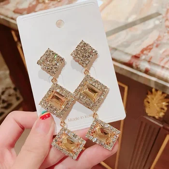 MENGJIQIAO Korean New Hot Trendy Full Rhinestone Square champagne Crystal Long Pendientes Mujer Moda Party Luxury Drop Earings
MENGJIQIAO Korean New Hot Trendy Full Rhinestone Square champagne Crystal Long Pendientes Mujer Moda Party Luxury Drop Earings