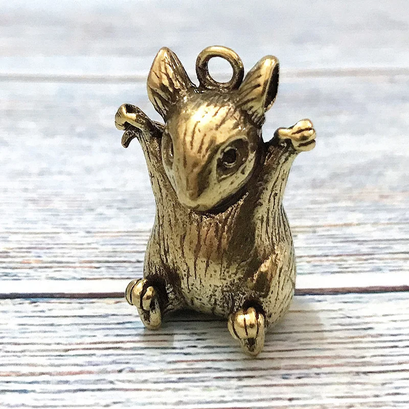 1*Retro Brass Auspicious Rat Mouse Amulet Ornament Pendant Statue Figurine Miniature Home Store Office Decoration
1*Retro Brass Auspicious Rat Mouse Amulet Ornament Pendant Statue Figurine Miniature Home Store Office Decoration