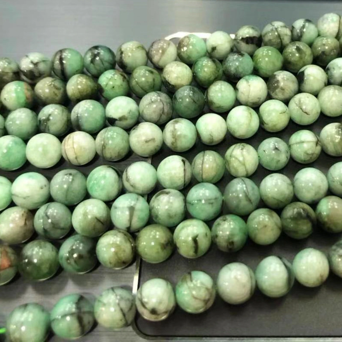 Wholesale (approx 50 beads/set/24g) 6.5mm+-0.3 genuine African Green emeraldd gem stone smooth round beads for jewelry making
Wholesale (approx 50 beads/set/24g) 6.5mm+-0.3 genuine African Green emeraldd gem stone smooth round beads for jewelry making