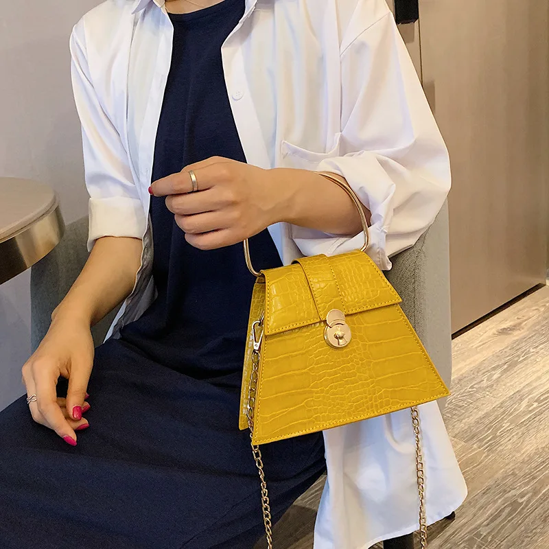 CHIC New Arrival Small Bag Net Red 2019 Korean-style Stereotypes Bag with Chain Crocodile Pattern Textured Western Style Messeng
CHIC New Arrival Small Bag Net Red 2019 Korean-style Stereotypes Bag with Chain Crocodile Pattern Textured Western Style Messeng
