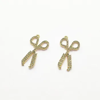 New arrival! 34x20mm 50pcs Zinc Alloy/Rhinestone scissors shape charm for Earrings Making Earrings parts hand Made Jewelry DIY
New arrival! 34x20mm 50pcs Zinc Alloy/Rhinestone scissors shape charm for Earrings Making Earrings parts hand Made Jewelry DIY
