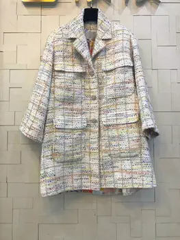 2019 New Debutant Classic Elegant Weaving Plaid Woman Winter Long Coat
2019 New Debutant Classic Elegant Weaving Plaid Woman Winter Long Coat