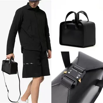 New 1017-ALYX-9SM Bag Metal safety buckle Thread ALYX Leather High Quality Version Backpacks Men Women Back Attached bag
New 1017-ALYX-9SM Bag Metal safety buckle Thread ALYX Leather High Quality Version Backpacks Men Women Back Attached bag