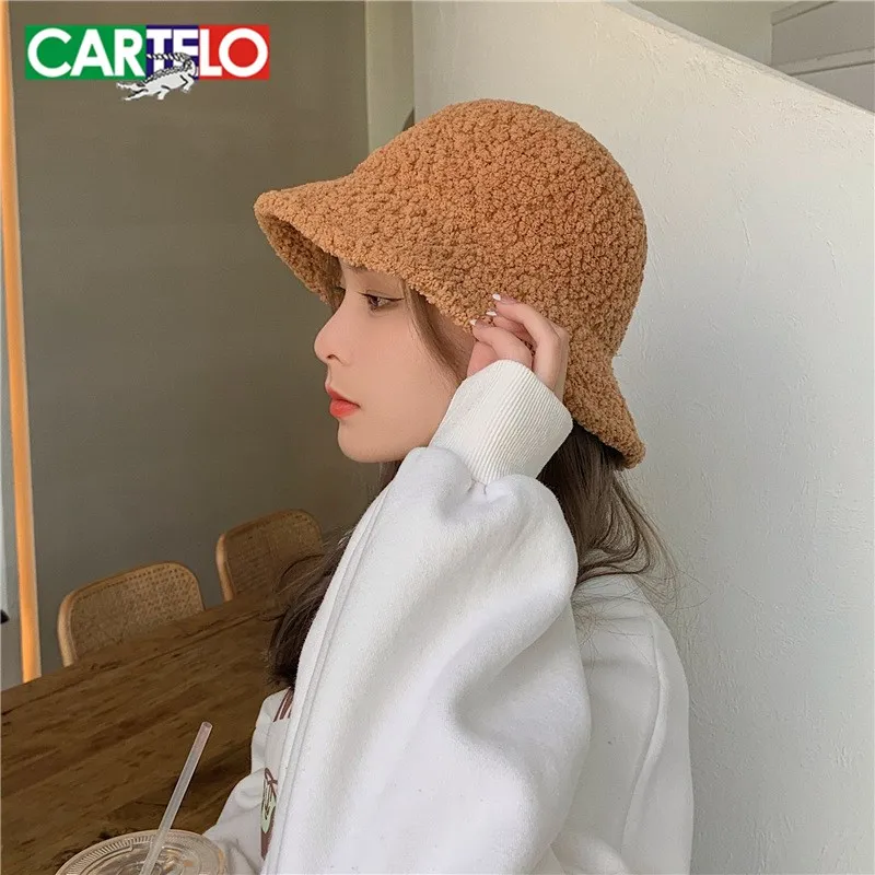 CARTELO new handmade plush fisherman hat autumn and winter outdoor wild knitted hat fashion trend fisherman hat 
CARTELO new handmade plush fisherman hat autumn and winter outdoor wild knitted hat fashion trend fisherman hat