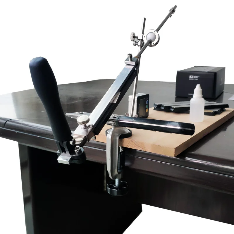 2020 New arrive Kitchen Knife sharpener clip flip KME function Grinding tools Grinder machine RUIXIN PRO RX008
2020 New arrive Kitchen Knife sharpener clip flip KME function Grinding tools Grinder machine RUIXIN PRO RX008