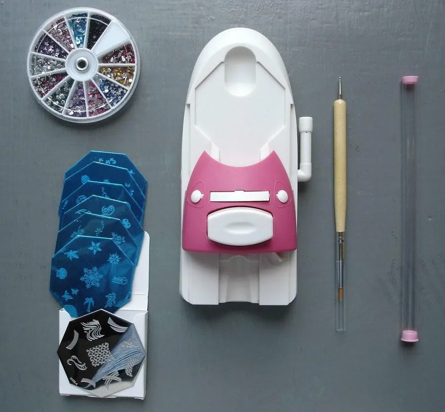 Nail Art DIY Pattern Printer Printing Stamp Manicure Machine Stamper Set Tool manicure Image Plates Accessory Kit
Nail Art DIY Pattern Printer Printing Stamp Manicure Machine Stamper Set Tool manicure Image Plates Accessory Kit