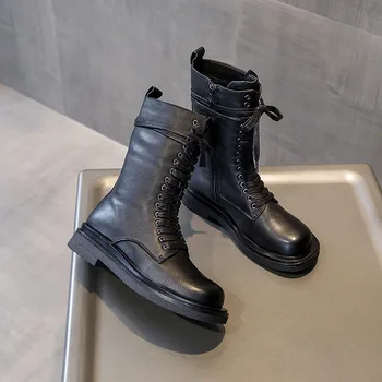 model of Ann Martin boots woman head layer cowhide British wind thin cloth with soft nap boot black scooter to winter
model of Ann Martin boots woman head layer cowhide British wind thin cloth with soft nap boot black scooter to winter