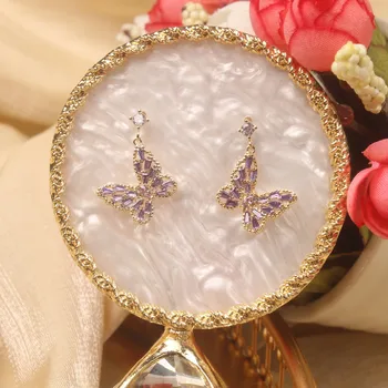 2020 Korea Hot Sale Fashion Jewelry Copper Inlaid Zircon Color Smart Butterfly dangle Earrings Elegant Female Earrings
2020 Korea Hot Sale Fashion Jewelry Copper Inlaid Zircon Color Smart Butterfly dangle Earrings Elegant Female Earrings