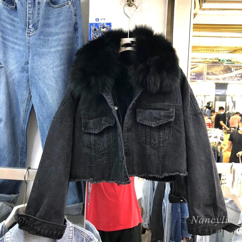Short Denim Jacket with Real Fur Collar and Liner Winter Warm Cotton-Padded Clothes Women's Thickened Natural Fox Fur Warm Coat
Short Denim Jacket with Real Fur Collar and Liner Winter Warm Cotton-Padded Clothes Women's Thickened Natural Fox Fur Warm Coat