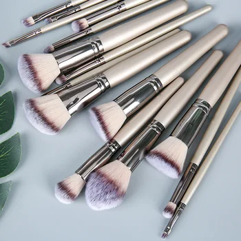 15pcs set Make up Brushes Paint Wood handle Multi-function Powder Foundation Blusher Eye Shadow Make up Brush Cosmetics tool Kit
15pcs set Make up Brushes Paint Wood handle Multi-function Powder Foundation Blusher Eye Shadow Make up Brush Cosmetics tool Kit