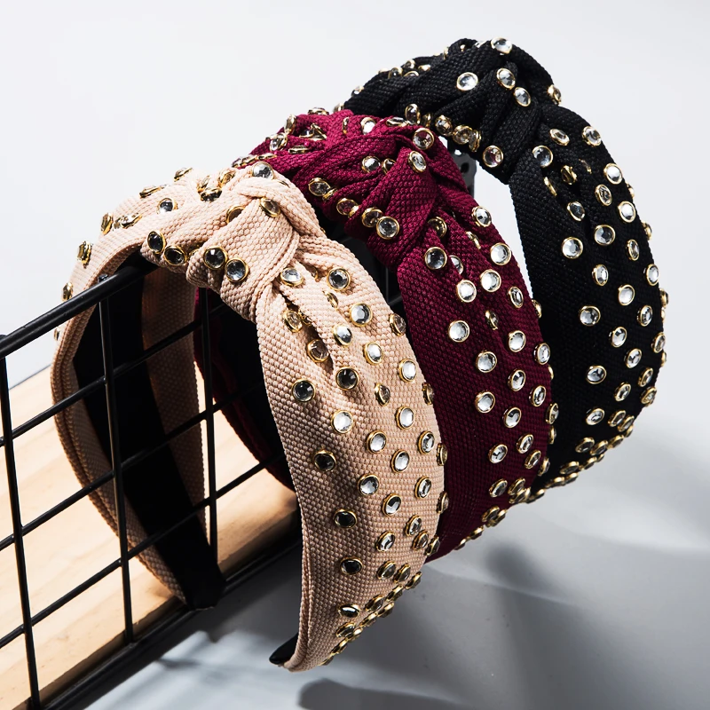 Korean Version Simple Fashion Knot Fabric Rhinestone Hair Band for Lady Style Wide Side Cross Autumn and Winter Hair Accessories
Korean Version Simple Fashion Knot Fabric Rhinestone Hair Band for Lady Style Wide Side Cross Autumn and Winter Hair Accessories
