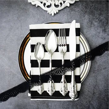 4pcs/set Tableware Cutlery Set Dinner Kitchen Accessories Style High-quality 304 Stainless Steel European Royal Elegant
4pcs/set Tableware Cutlery Set Dinner Kitchen Accessories Style High-quality 304 Stainless Steel European Royal Elegant