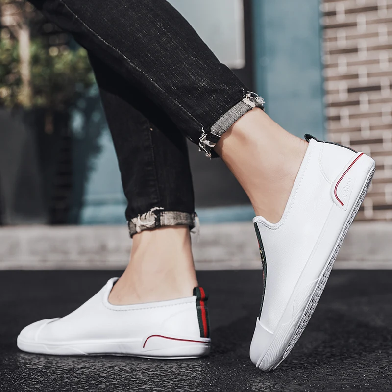 2020 new leather shoes men's sports shoes casual men's shoes fashion brand white shoes men's high-quality fashion wild shoes 2020 new leather shoes men's sports shoes casual men's shoes fashion brand white shoes men's high-quality fashion wild shoes