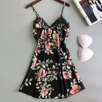 Nightwear Sexy Lace Mini Women Night Dress Sleeveless Strap Lingerie Floral Lady Nightgown Sleeping Dress Smooth Sleepwears 2020
Nightwear Sexy Lace Mini Women Night Dress Sleeveless Strap Lingerie Floral Lady Nightgown Sleeping Dress Smooth Sleepwears 2020