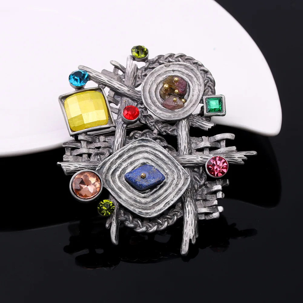 Shield Yuan Retro Natural Stone Brooch ban bao Geometry Special Shape Brooch Europe And America Popular Corsage Autumn And Winte
Shield Yuan Retro Natural Stone Brooch ban bao Geometry Special Shape Brooch Europe And America Popular Corsage Autumn And Winte