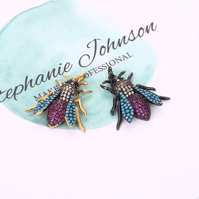 Fashion Micro Pave CZ Turquoise Insects Bee Charm Pendants Accessories for Jewelry Making Bracelets Earrings or Necklaces
Fashion Micro Pave CZ Turquoise Insects Bee Charm Pendants Accessories for Jewelry Making Bracelets Earrings or Necklaces